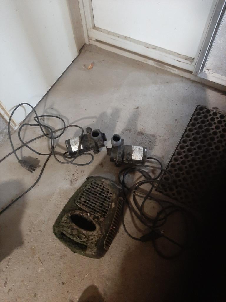 2 Mesner vijverpomp, Tuin en Terras, Vijver-toebehoren, Gebruikt, Vijverpomp, Ophalen of Verzenden