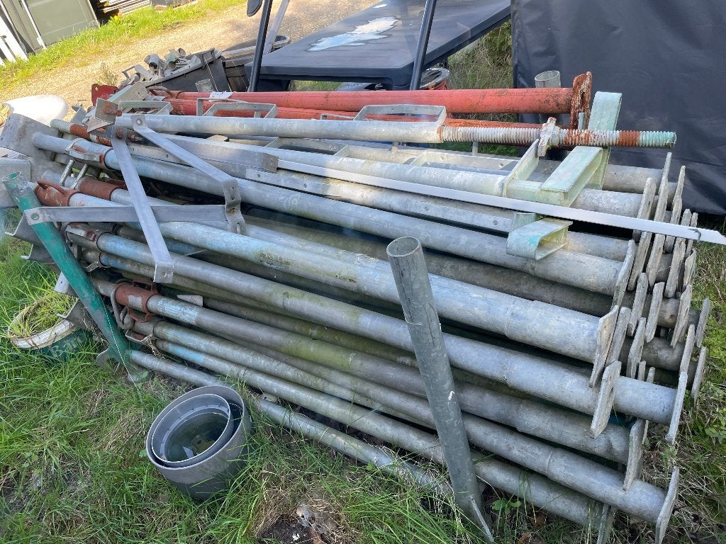 Te koop BOUWSTEMPELS stempels uitschuifbaar stutten schroef, Ophalen of Verzenden, Gebruikt, 250 mm of meer