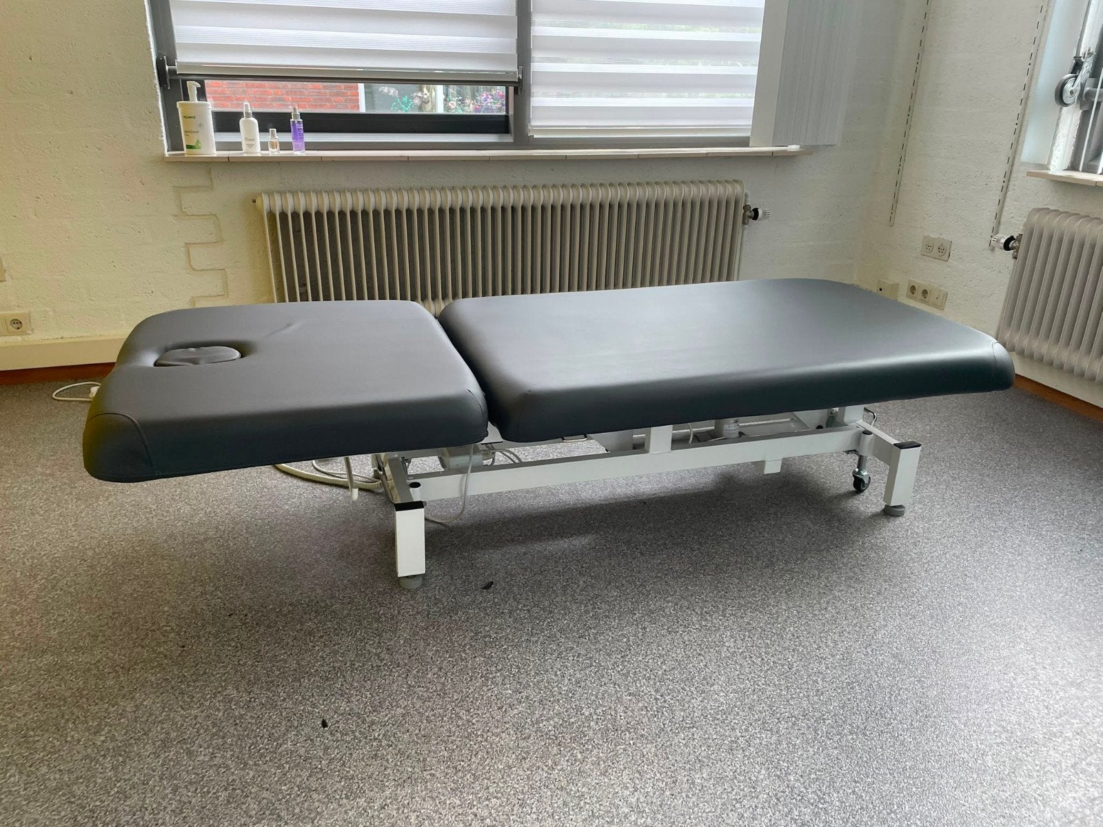 Collini Elektrische Behandeltafel / Massagetafel, Diversen, Verpleegmiddelen, Ophalen