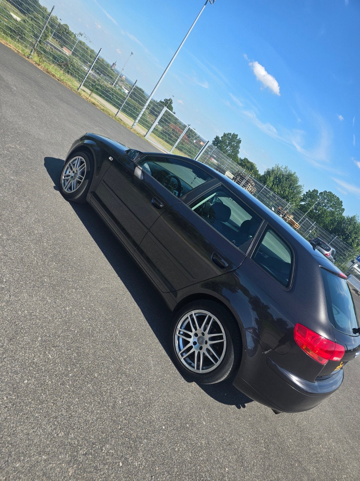 Audi A3 2.0 Sportback 110KW 2006 Grijs, Auto's, Audi, 4 cilinders, Origineel Nederlands, Particulier, 149 pk
