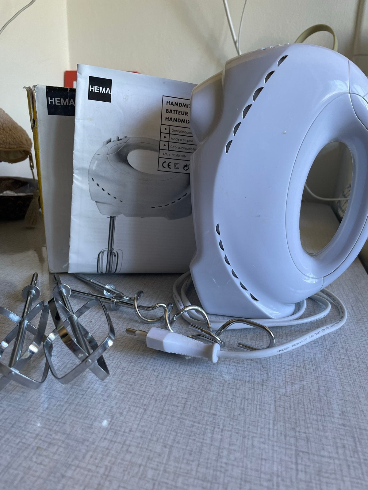 HEMA Handmixer - Zo goed als nieuw, Minder dan 1 liter, Ophalen of Verzenden, Zo goed als nieuw, 3 snelheden of meer