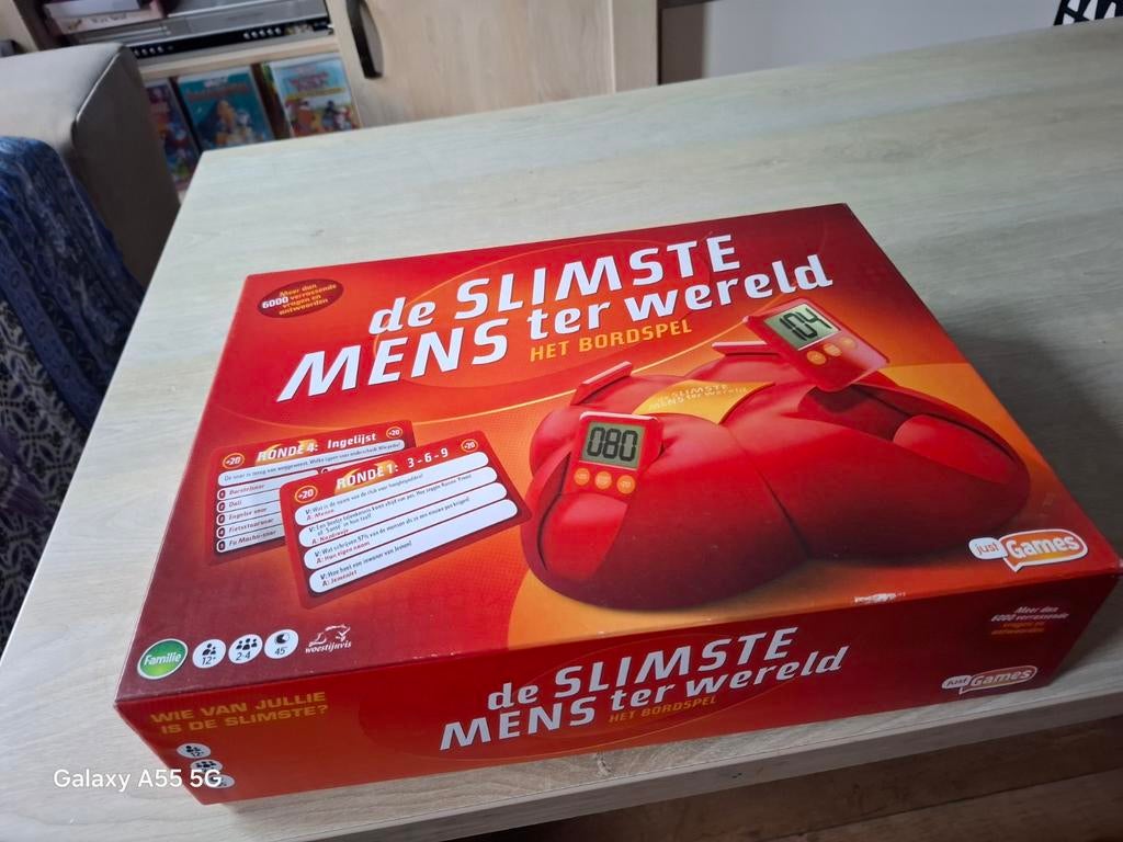 De Slimste Mens ter Wereld - Het Bordspel, Hobby en Vrije tijd, Gezelschapsspellen | Bordspellen, Just Games, Onbekend, Ophalen of Verzenden