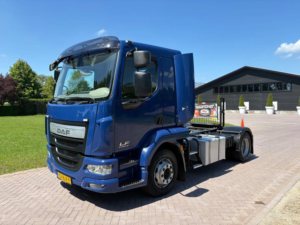 DAF LF 260 TREKKER 26 TON 2017 (bj 2017), Automaat, Achterwielaandrijving, Blauw, Bedrijf
