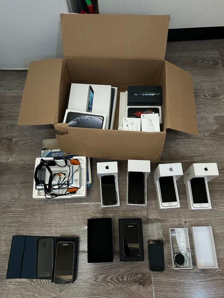Partij telefoons + meer, Ophalen of Verzenden, Niet werkend, 256 GB, Zonder abonnement