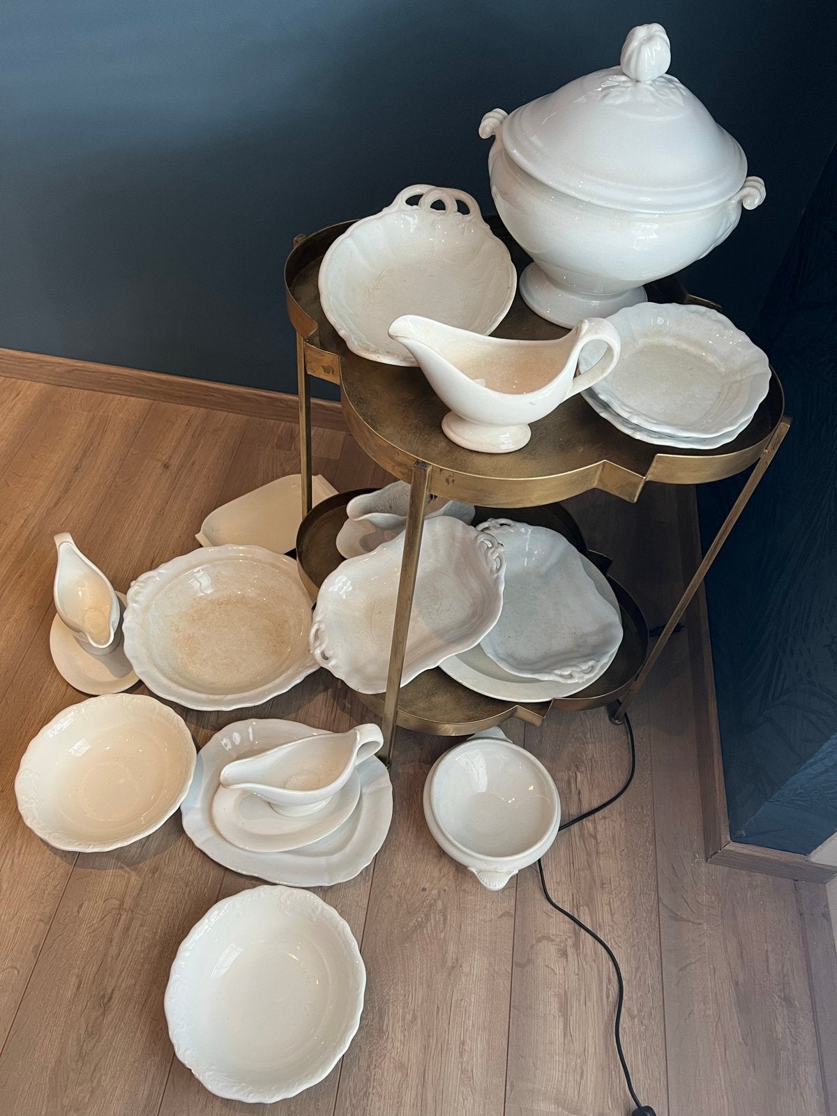 Prachtig Antiek Wit Servies - Diverse Stukken, Ophalen of Verzenden