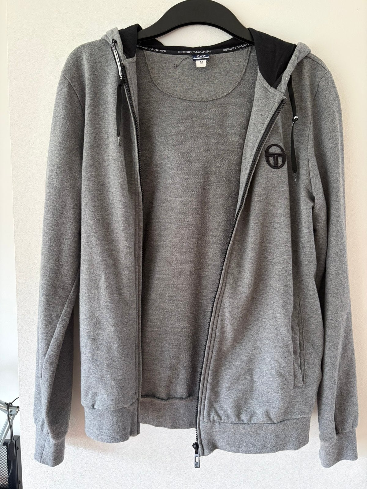 Sergio Tacchini sweatvest maat M, Ophalen of Verzenden, Zo goed als nieuw, Maat 48/50 (M), Grijs