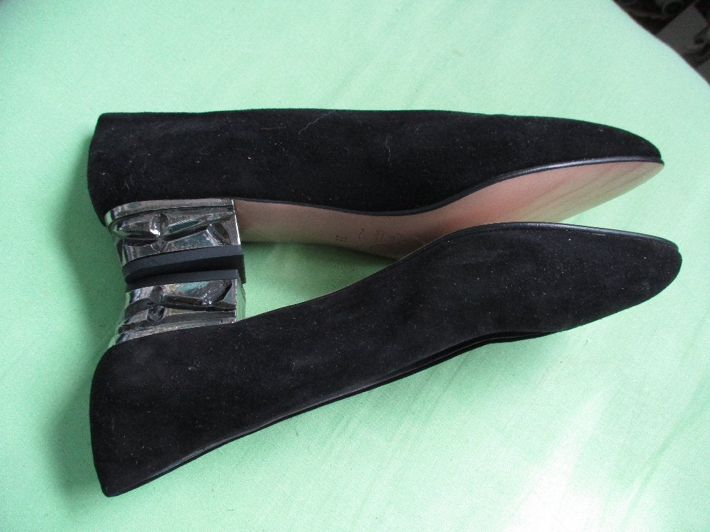 zwart suede schoentje  lage/platte hak /zilverkleurig accent, Ophalen, Schoenen met lage hakken, Taft, Zwart