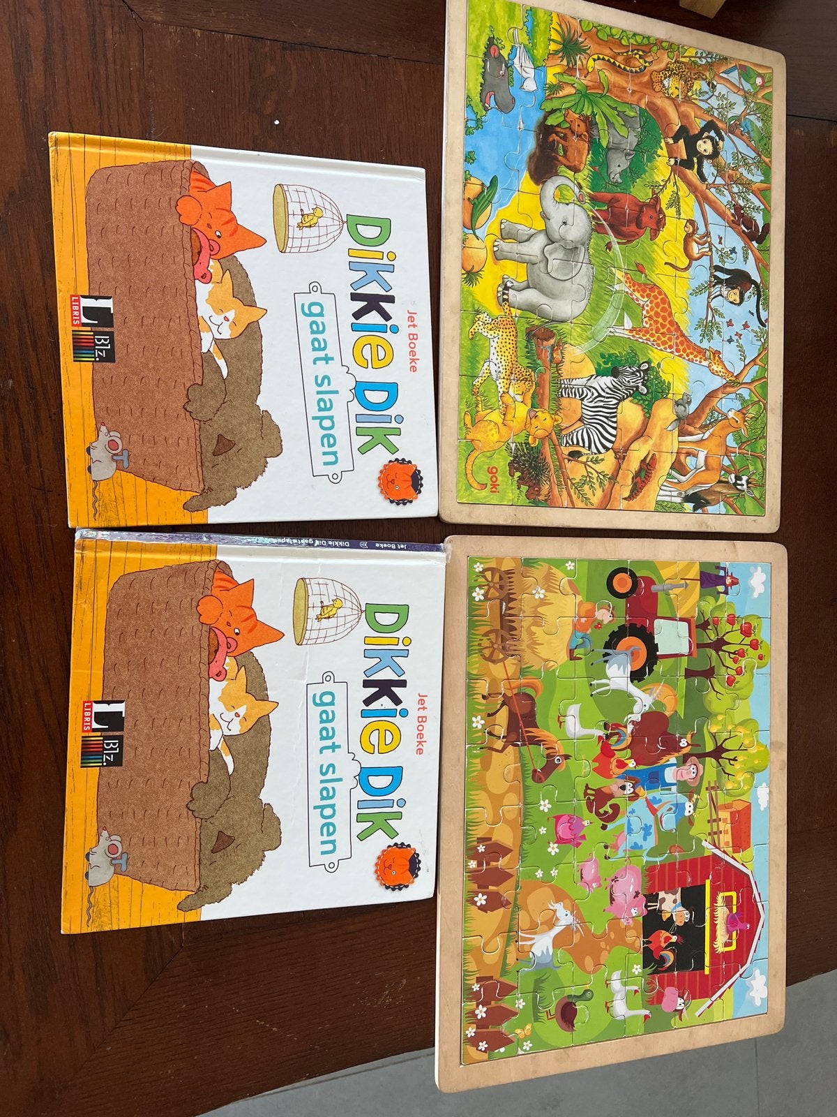 2 houten puzzels (boerderij en jungle) en Dikkie Dik boek, Kinderen en Baby's, Speelgoed | Kinderpuzzels, Ophalen, 2 tot 4 jaar