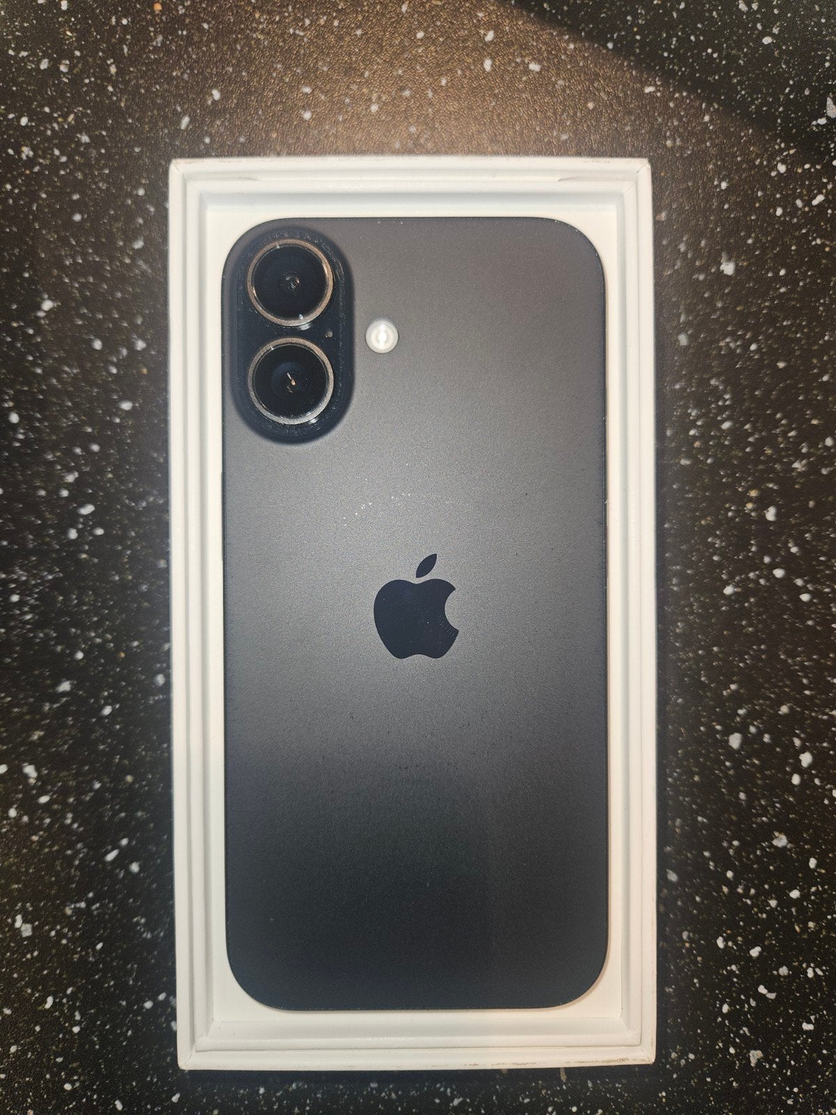 iPhone 16 128GB Zo goed als nieuw, Ophalen of Verzenden, Zo goed als nieuw, 128 GB