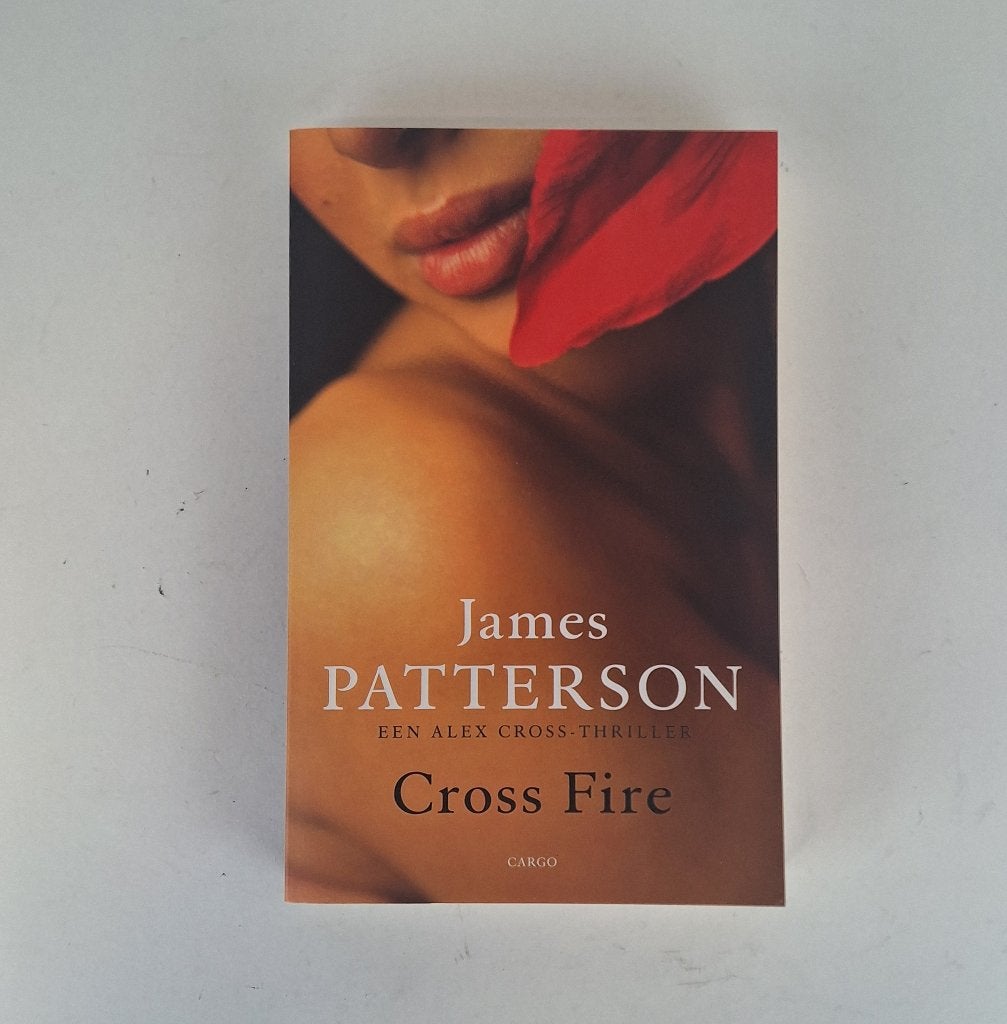 Leesboek Cross Fire, James Patterson, Alex Cross thriller, Gelezen, James Patterson, Ophalen of Verzenden, Nederland