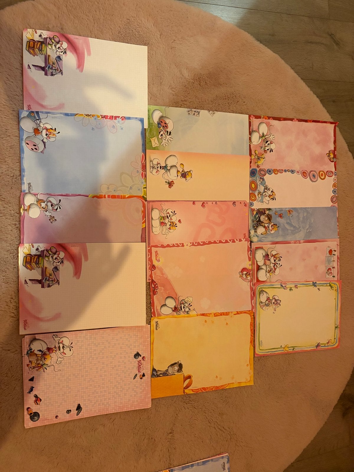Diddl a4 papier 25 jaar oud incl geur blaadjes, Verzamelen, Diddl, Ophalen of Verzenden, Diddl, Papier, Kaart of Schrift