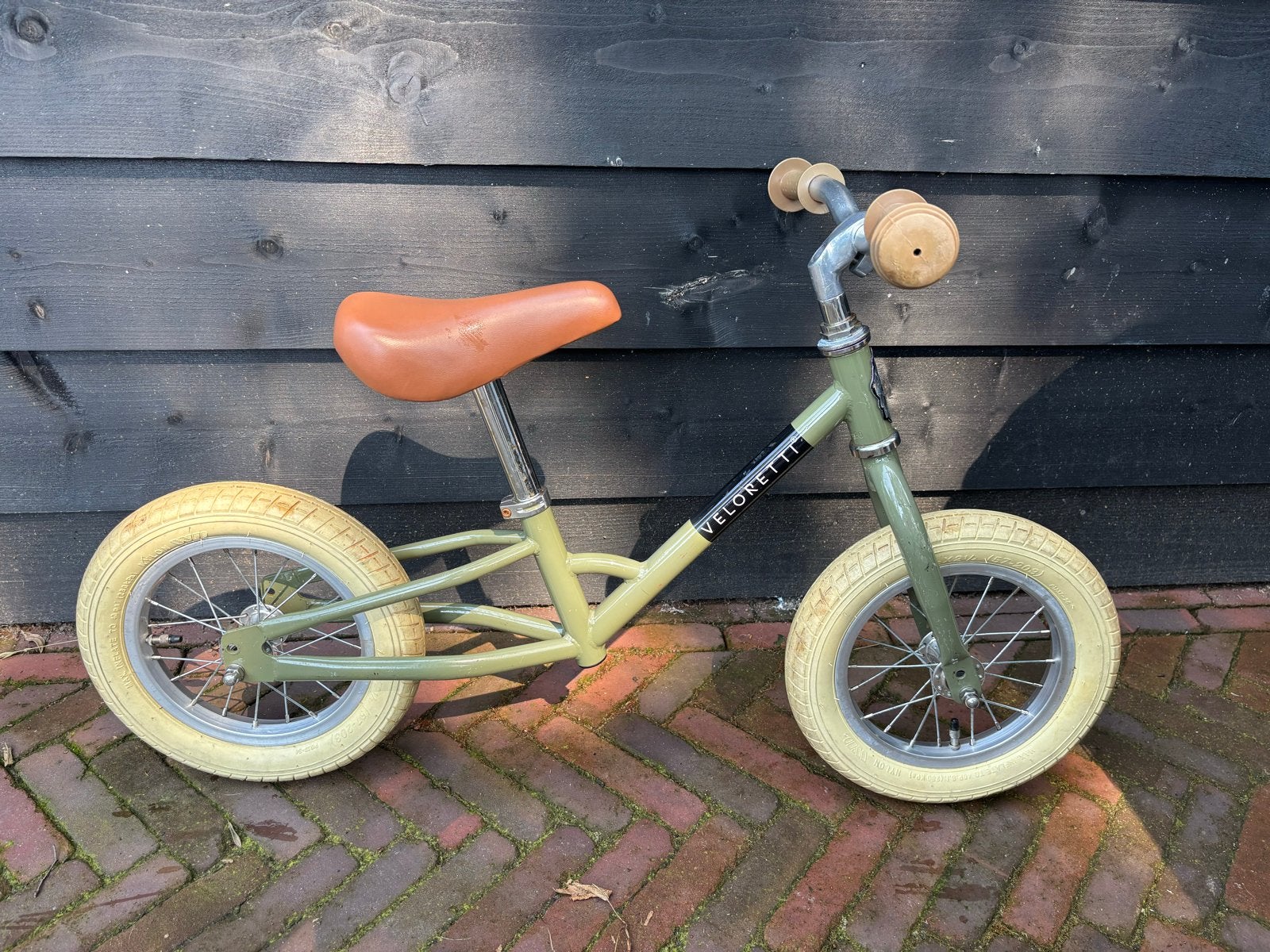 Veloretti Loopfiets - Olijfgroen met Bruin Zadel, Ophalen, Gebruikt, Loopfiets
