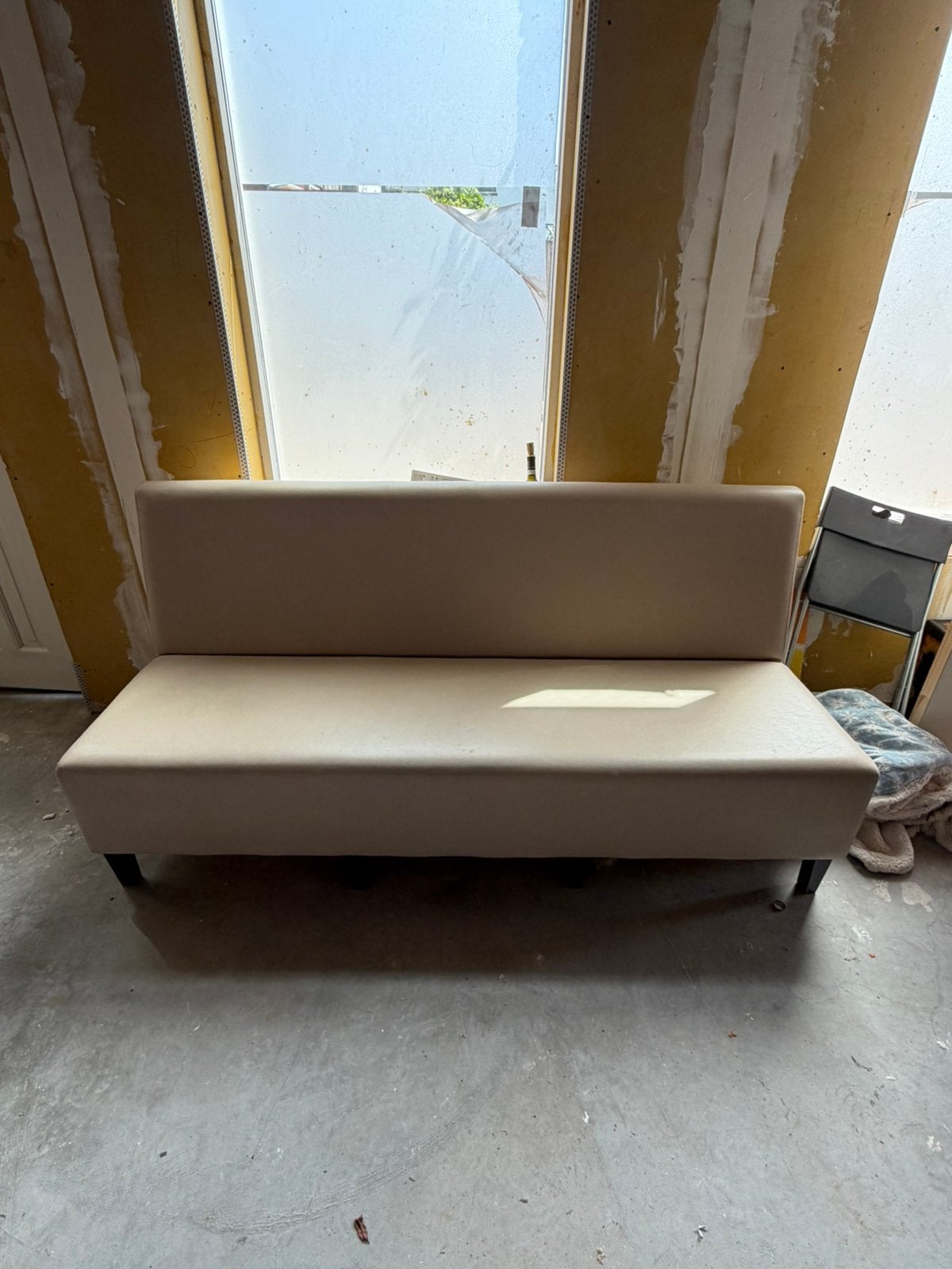 Eetkamer bank beige, Ophalen, Gebruikt, 150 tot 200 cm, Tweepersoons