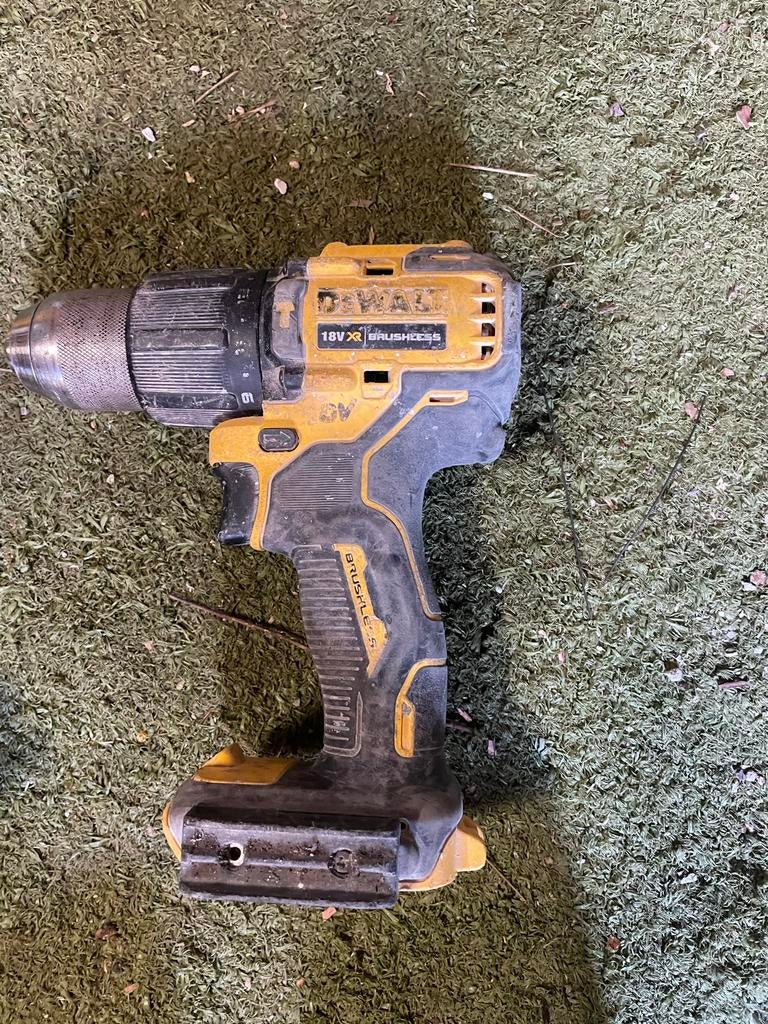 Dewalt Gereedschap Set: Decoupeerzaag, Haakse Slijper, Slagt, Overige typen, Ophalen of Verzenden, Klopboormechanisme, Gebruikt