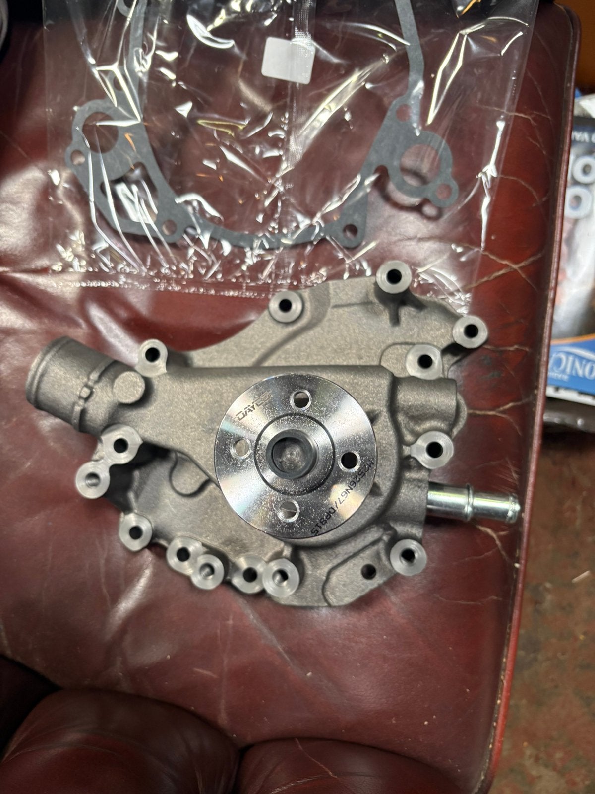 Waterpomp ford v8 302 oa mustang, Dayco, Ford, Nieuw, Ophalen of Verzenden
