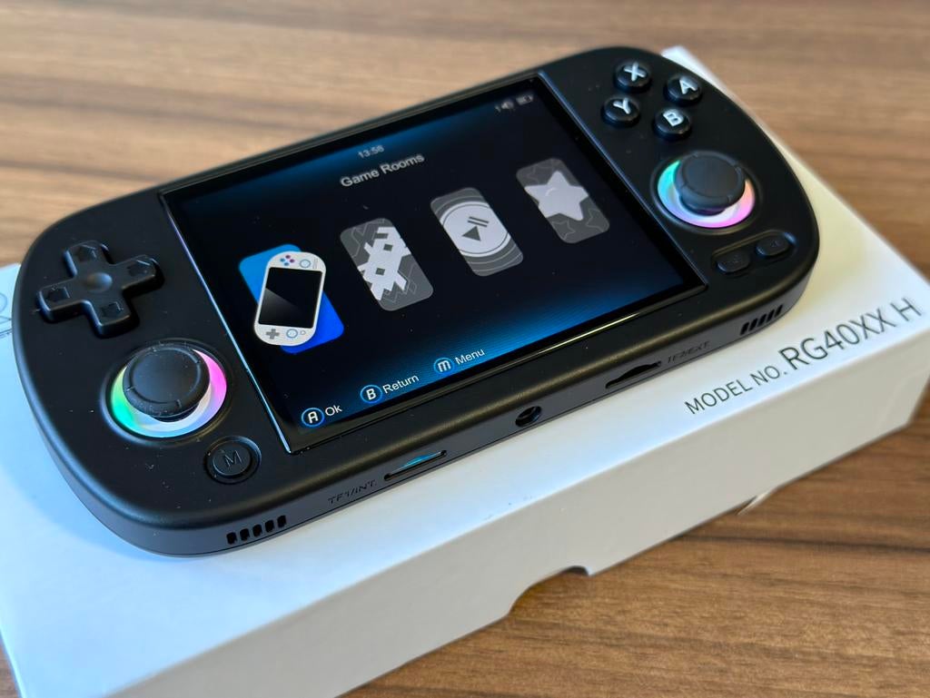 Anbernic RG40XX H Retro handheld game console nieuw in doos, Spelcomputers en Games, Spelcomputers | Overige, Ophalen, Nieuw