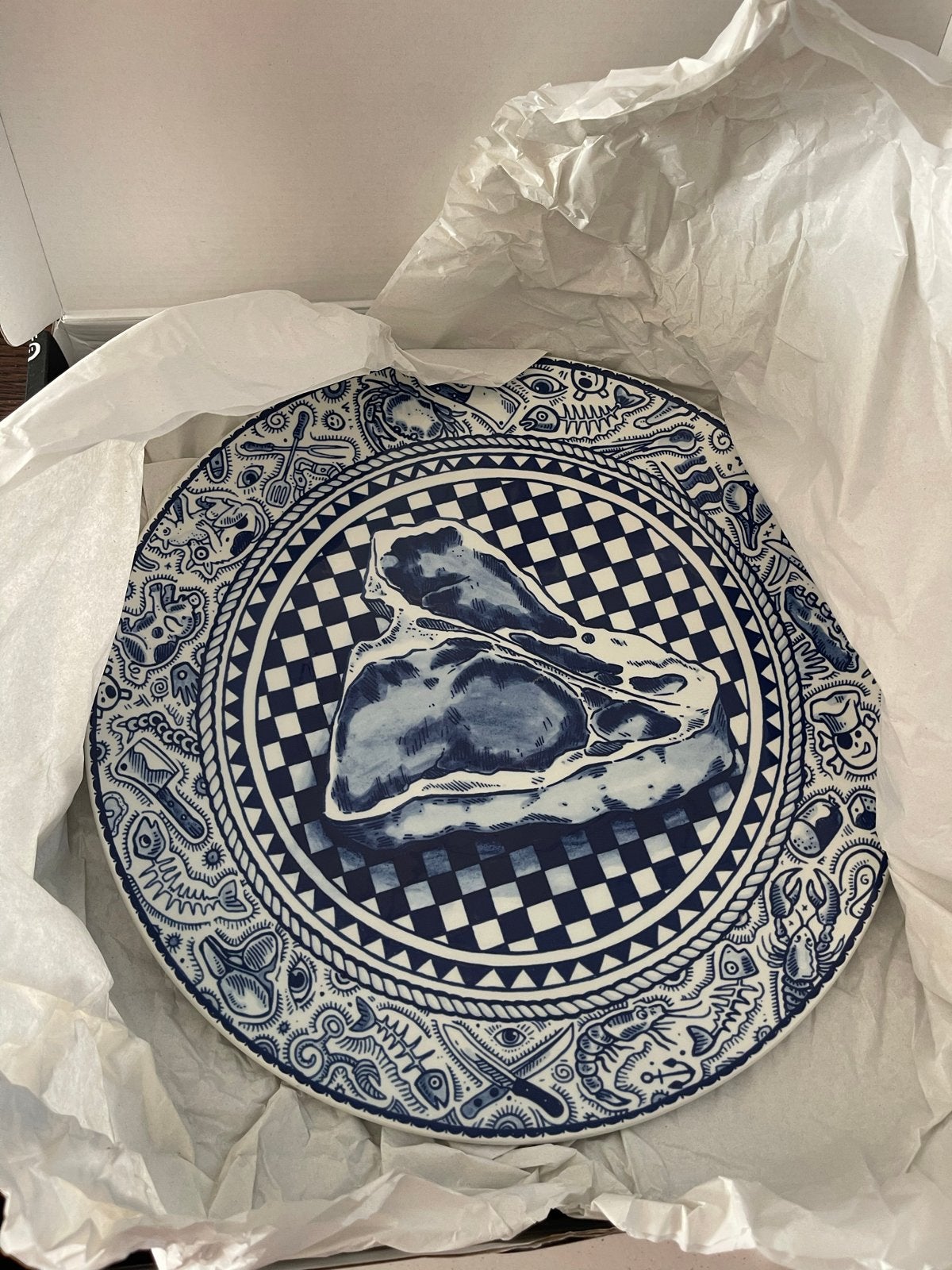 Royal Delft x The Bastard SOB Plate - Limited Edition, Ophalen of Verzenden
