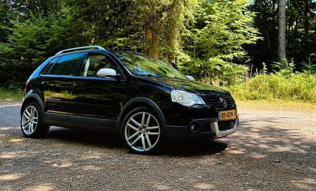 Volkswagen Polo 1.4 16V 59KW Cross 2008 Zwart, Voorwielaandrijving, 40 €/maand, Zwart, Zwart
