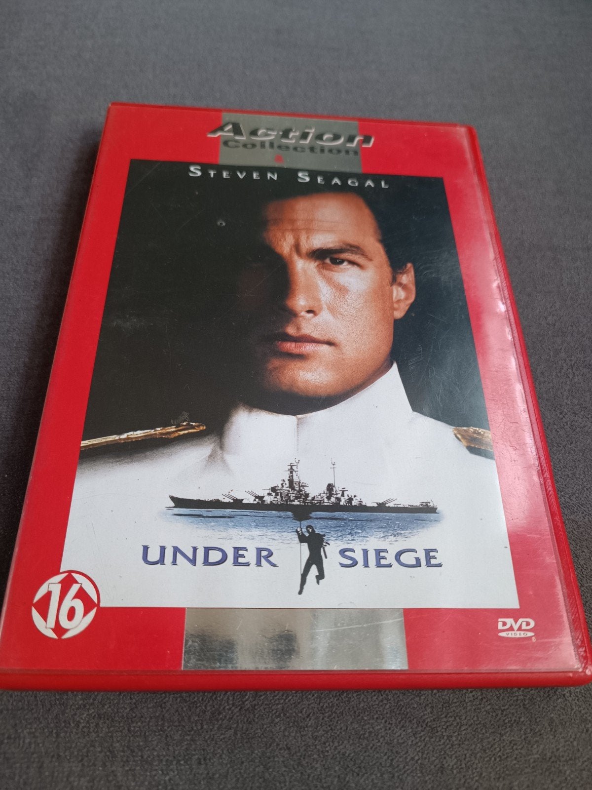 Under siege - dvd, Vanaf 16 jaar, Ophalen of Verzenden, Zo goed als nieuw