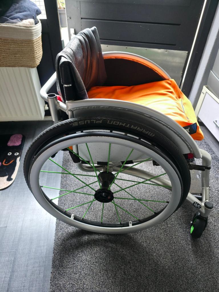 Zgan wolturnus rolstoel, Diversen, Rolstoelen, Ophalen, Handbewogen rolstoel