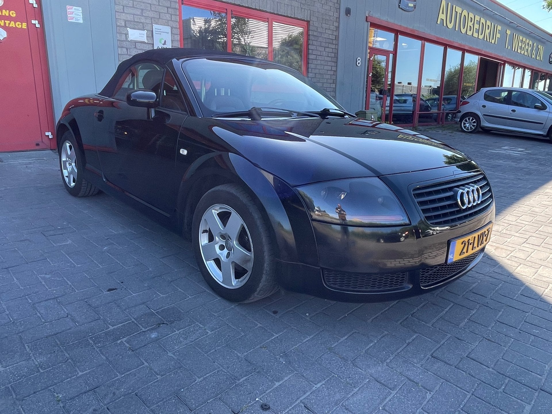 Audi TT Roadster 1.8 5V Turbo, Auto's, Audi, Voorwielaandrijving, Dealer onderhouden, Gebruikt, 4 cilinders