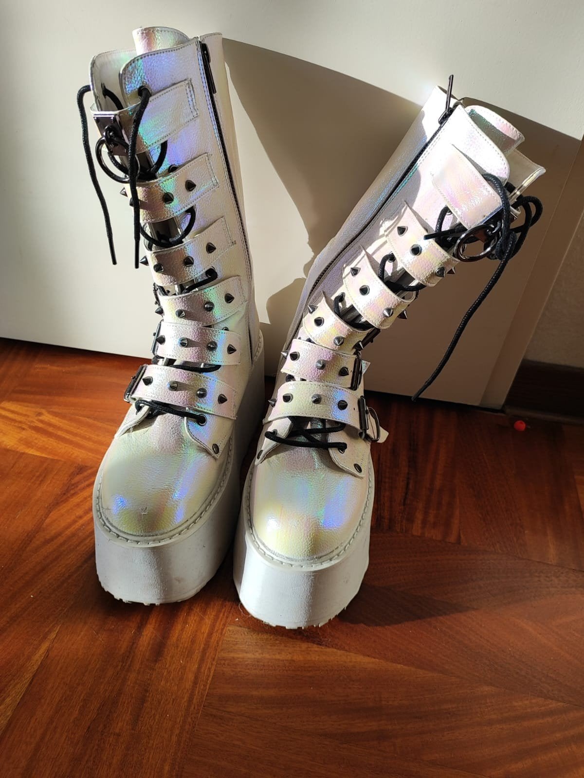 Demonia Cult plateau laarzen/boots maat 40 parelmoer wit, Ophalen, Hoge laarzen, Wit, Demonia Cult