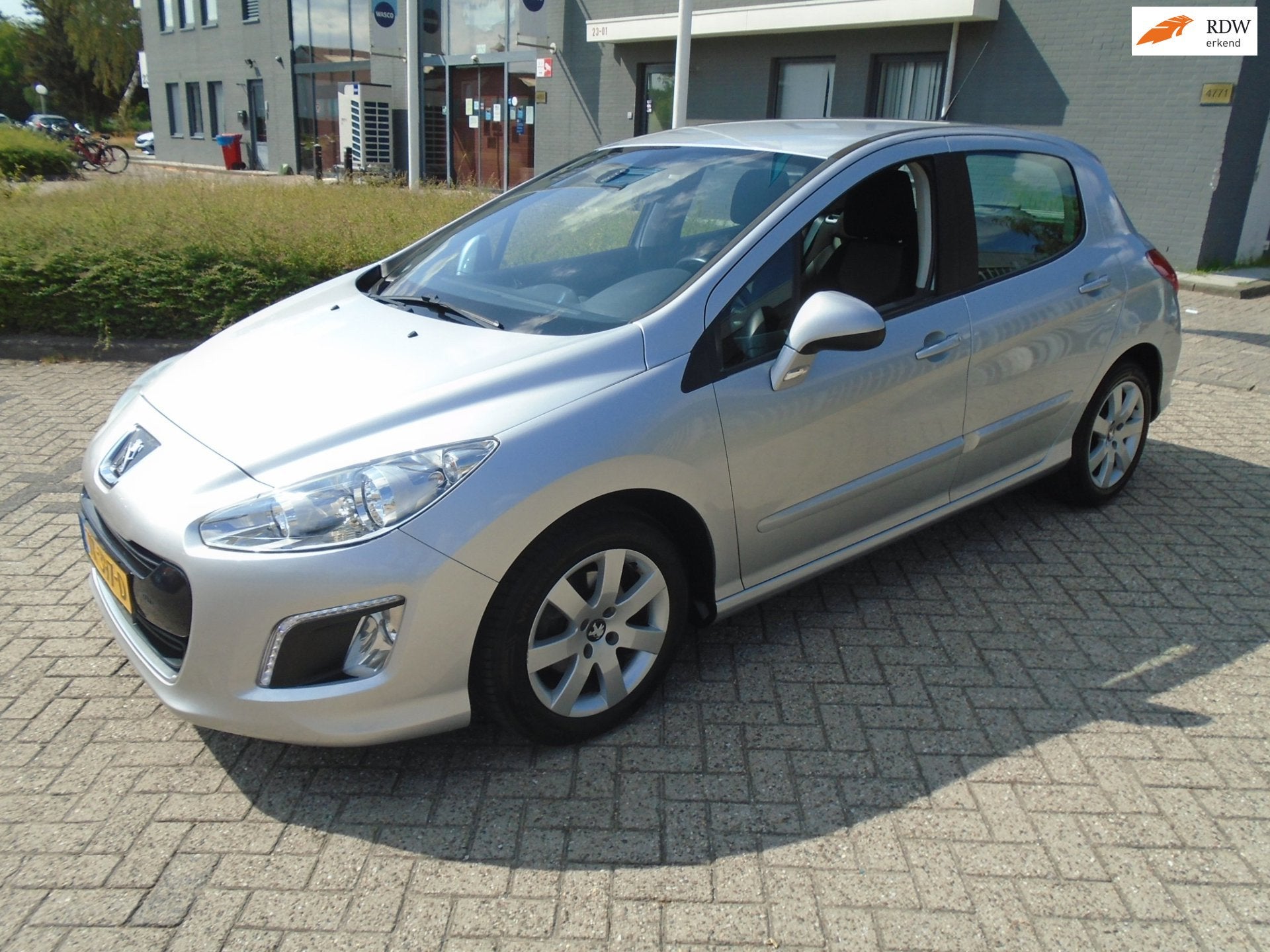 Peugeot 308 1.6 VTi Active Nieuwe Apk, Voorwielaandrijving, Stof, Gebruikt, Bedrijf