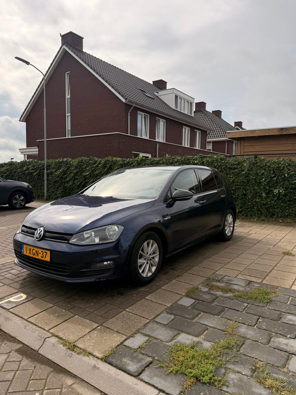 Volkswagen Golf 7 1.6 TDI BlueMotion | CarPlay | Parksensor, Voorwielaandrijving, Euro 5, Stof, Zwart