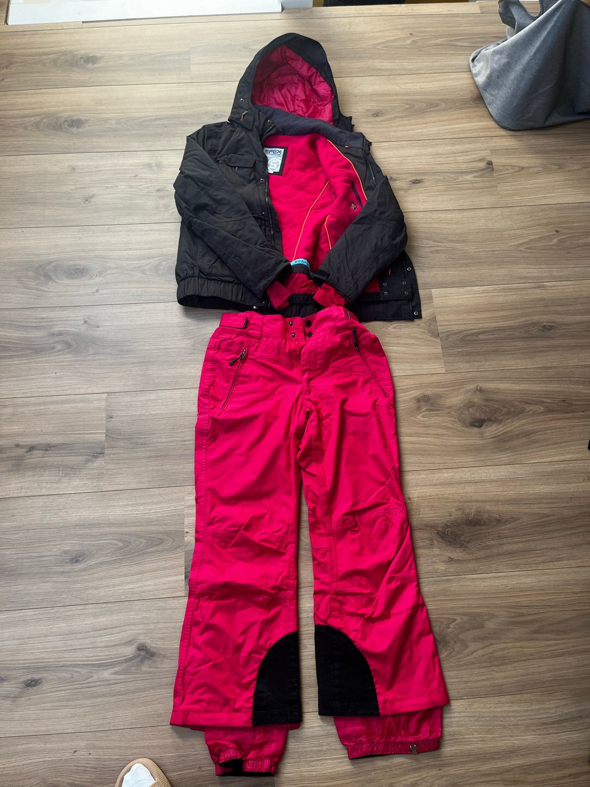 Dames skipak maat S (36), Kleding | Dames, Ophalen of Verzenden, Gedragen, Maat 36 (S), Pak