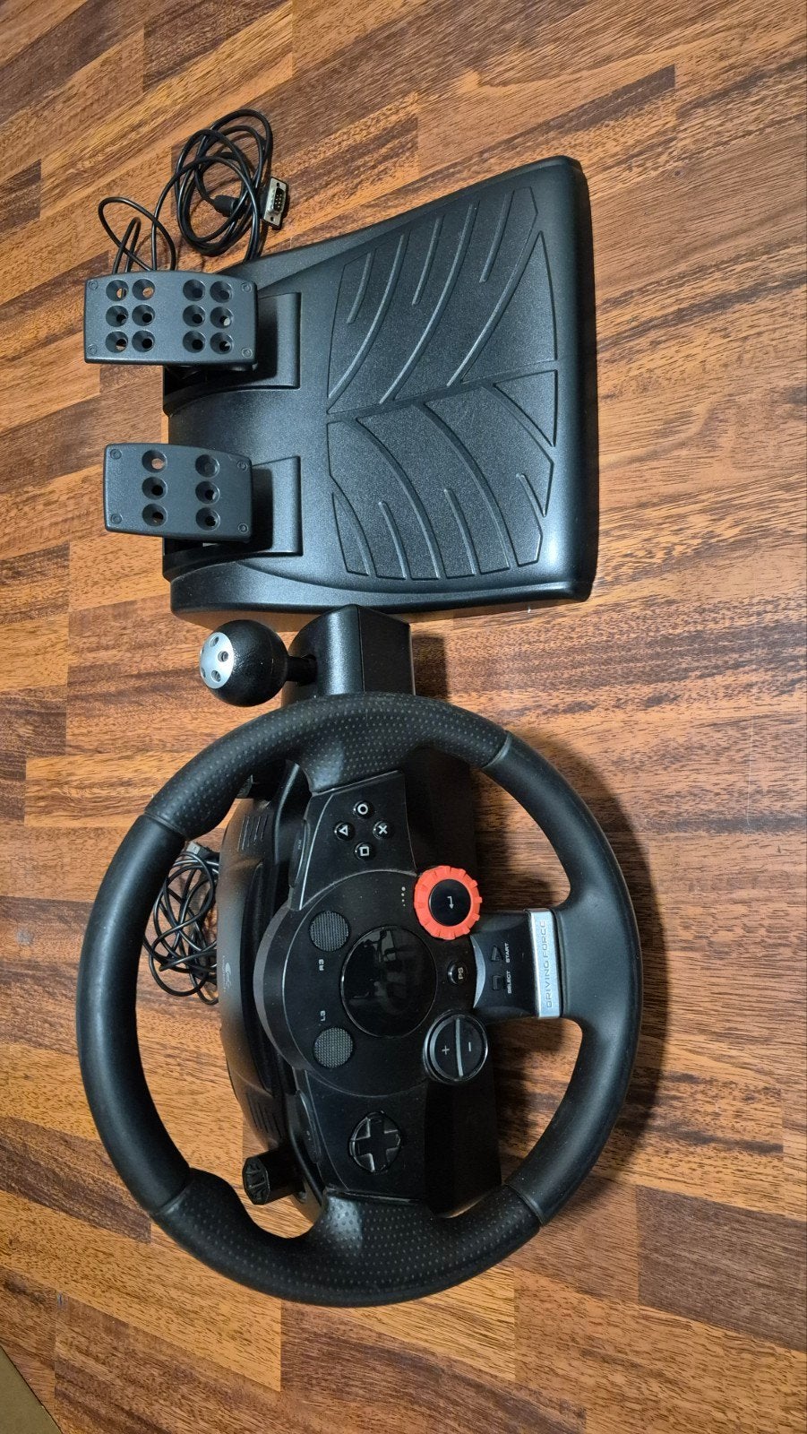 Logitech Driving Force GT Racing Wheel + Pedalen, Spelcomputers en Games, Ophalen of Verzenden, Overige merken, Zo goed als nieuw