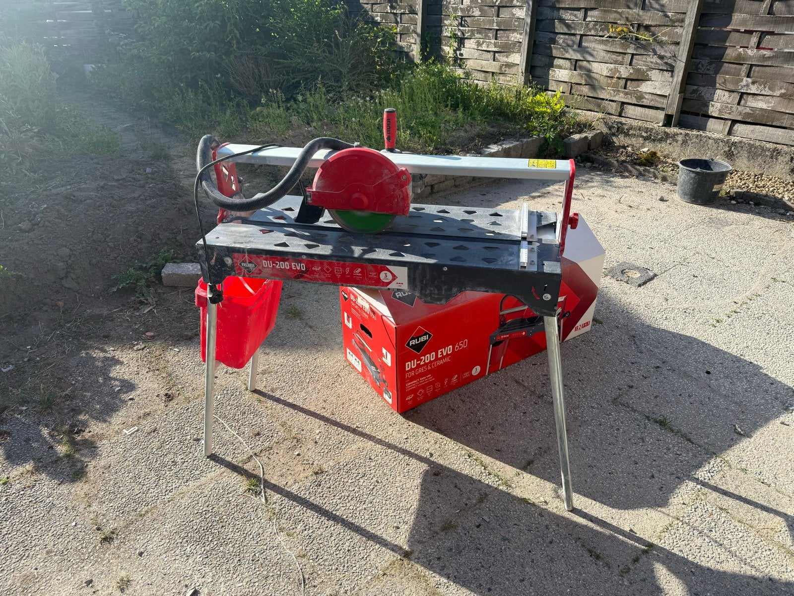 Rubi DU-200 EVO 650 Tegelzaag, Ophalen, Gebruikt, Overige typen, 600 tot 1200 watt