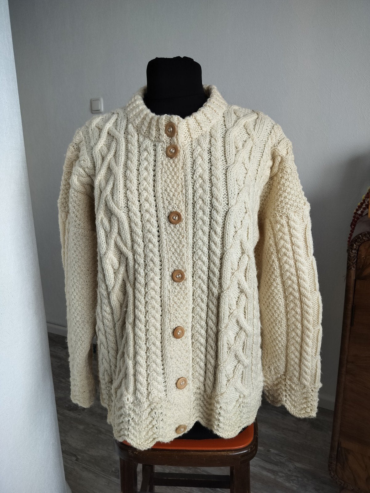 Vintage Aran wollen vest met kabelpatroon, Ophalen of Verzenden, Zo goed als nieuw, Maat 38/40 (M), Beige