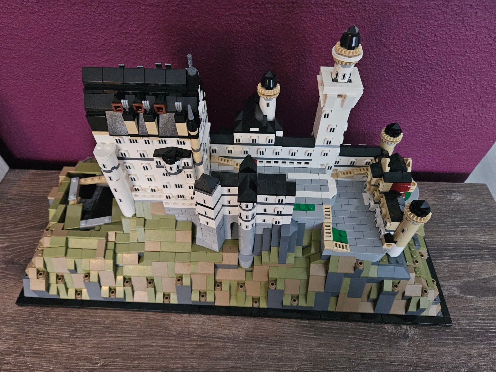 Slot neuschwanstein lego nummer 21063, Lego, Architecture, Ophalen of Verzenden, Zo goed als nieuw