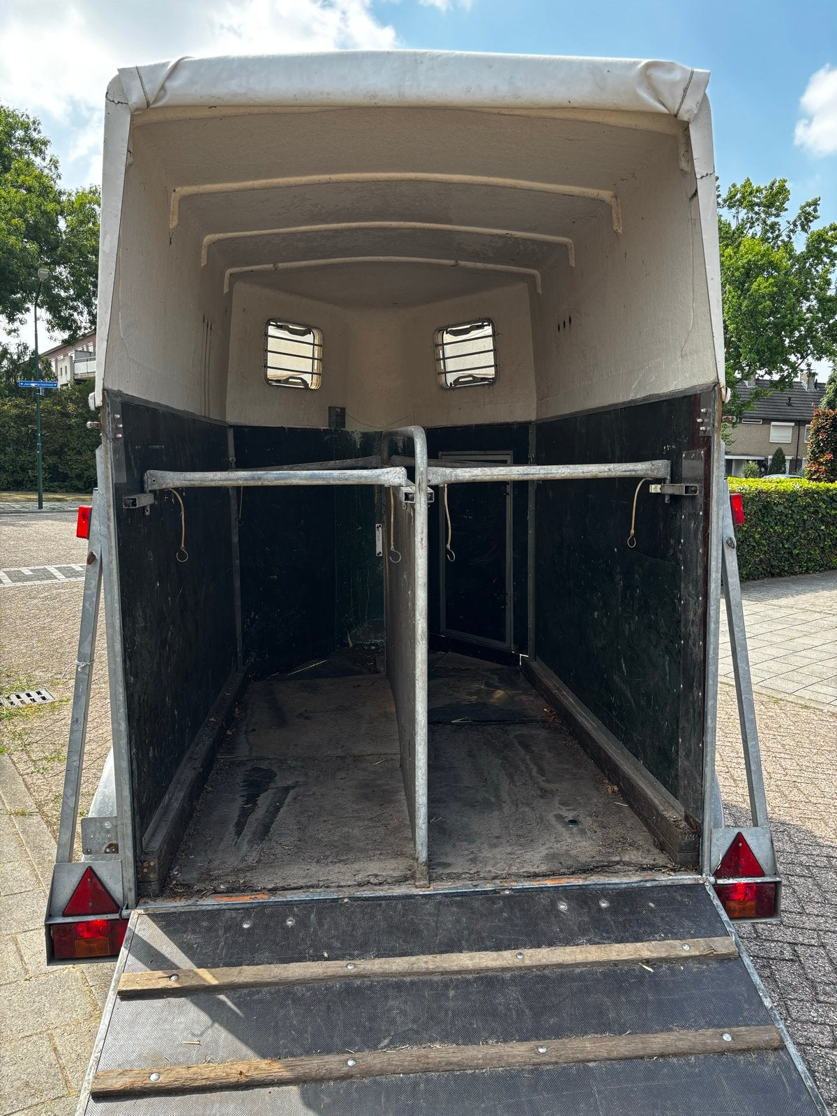 Paardentrailer/Kippenhok/Schuilstalletje - Titan, Ophalen, Gebruikt