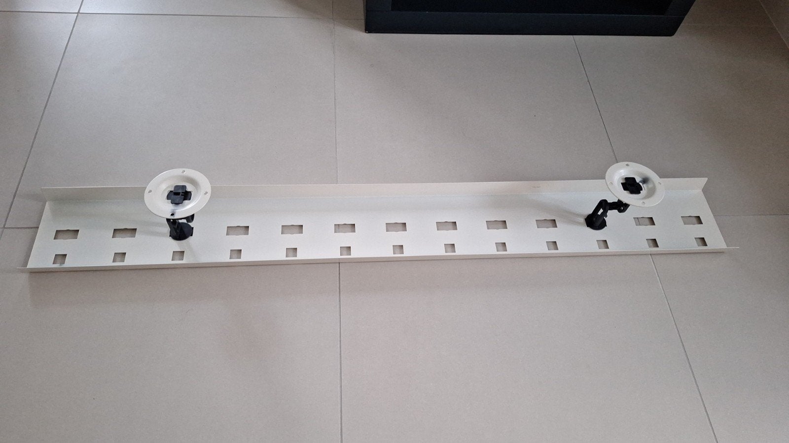 Metalen kabelgoot creme wit - 130 cm lang