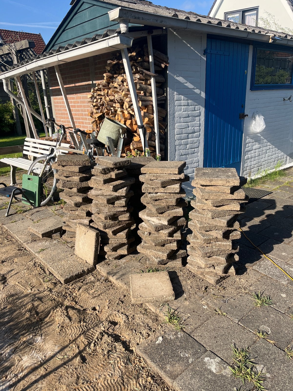 Gebruikte terrastegels - Ideaal voor tuin of pad, Tuin en Terras, Tegels en Klinkers, Ophalen, Gebruikt, 10 m² of meer, Beton