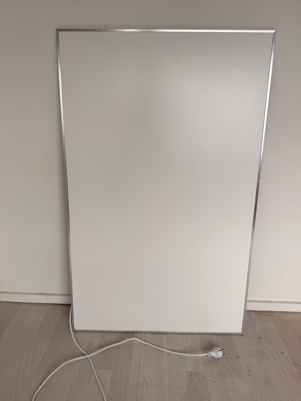 infrarood paneel van 120x75cm, vermogen van 900 watt, Ophalen, 30 tot 80 cm, Overige typen, Zo goed als nieuw