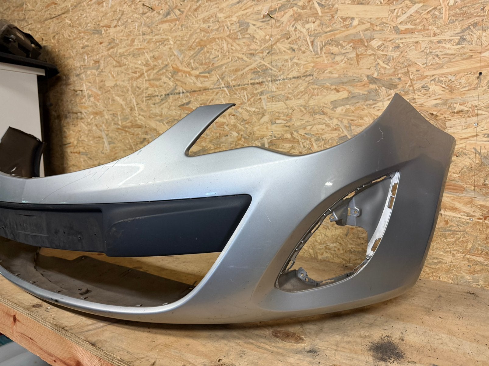 Opel Corsa D voorbumper, Auto-onderdelen, Carrosserie en Plaatwerk, Ophalen, Opel, Bumper