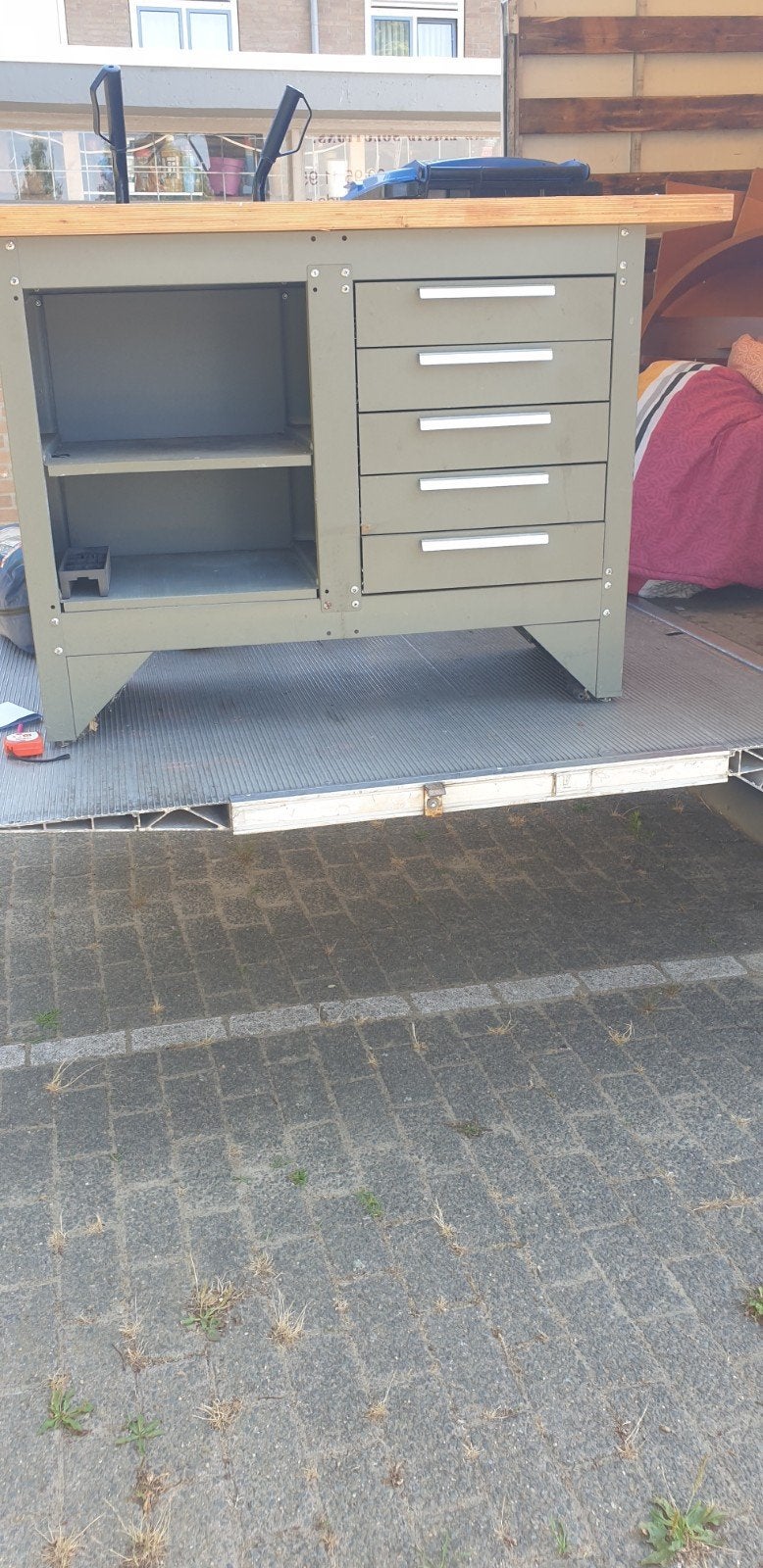 Tekoop  werk bank, Doe-het-zelf en Verbouw, Werkbanken, Ophalen