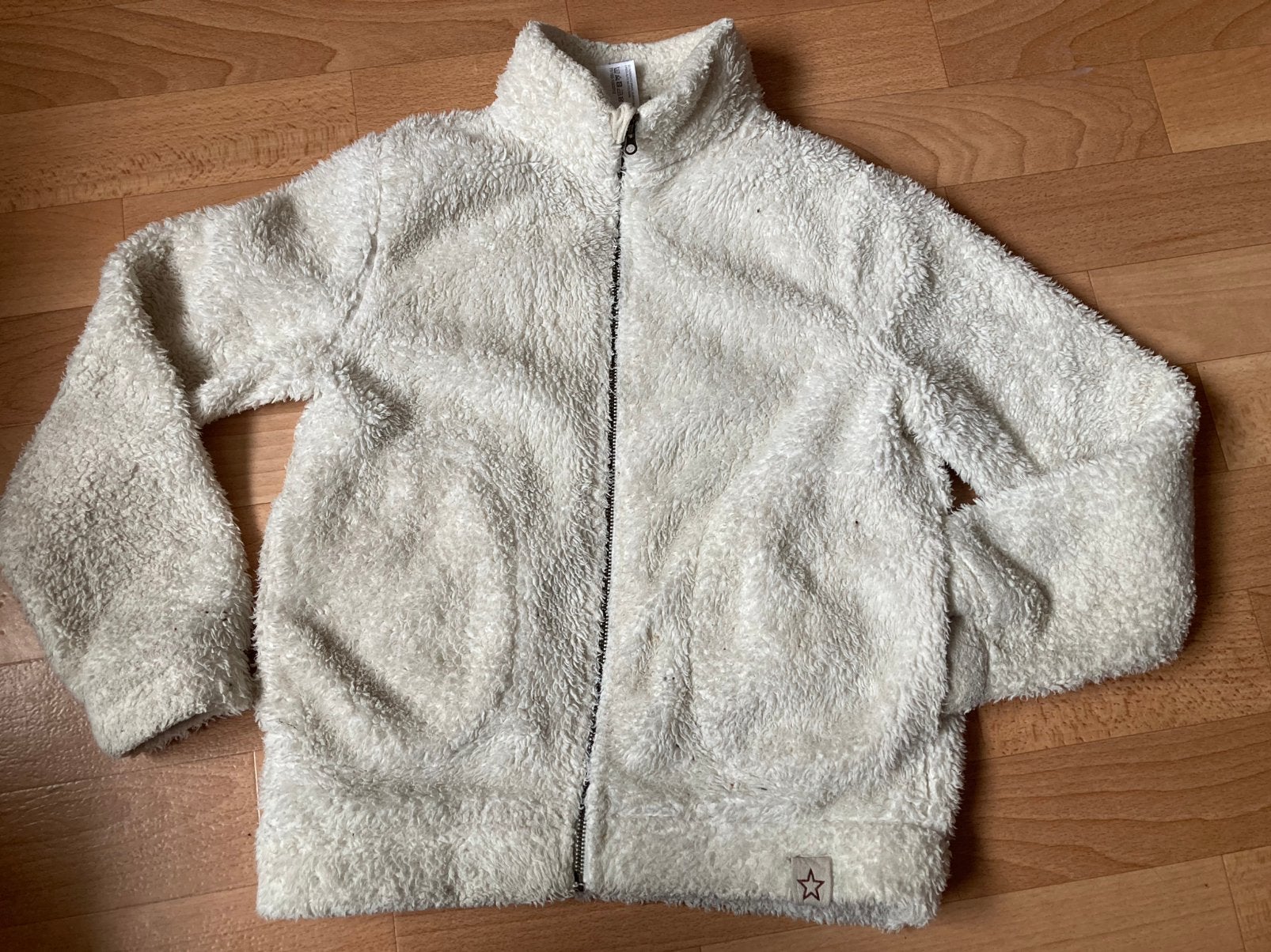 Heerlijke zachte jas, maat 134/140, als nieuw, wit C&A, Kinderen en Baby's, Ophalen of Verzenden, Zo goed als nieuw, Meisje, Trui of Vest