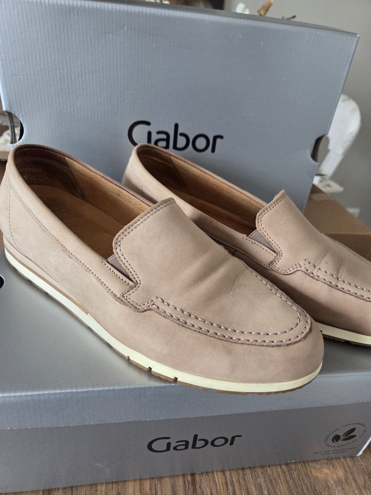 Gabor beige instappers maat 40 (6.5) leer, Kleding | Dames, Gabor, Ophalen of Verzenden, Zo goed als nieuw, Instappers