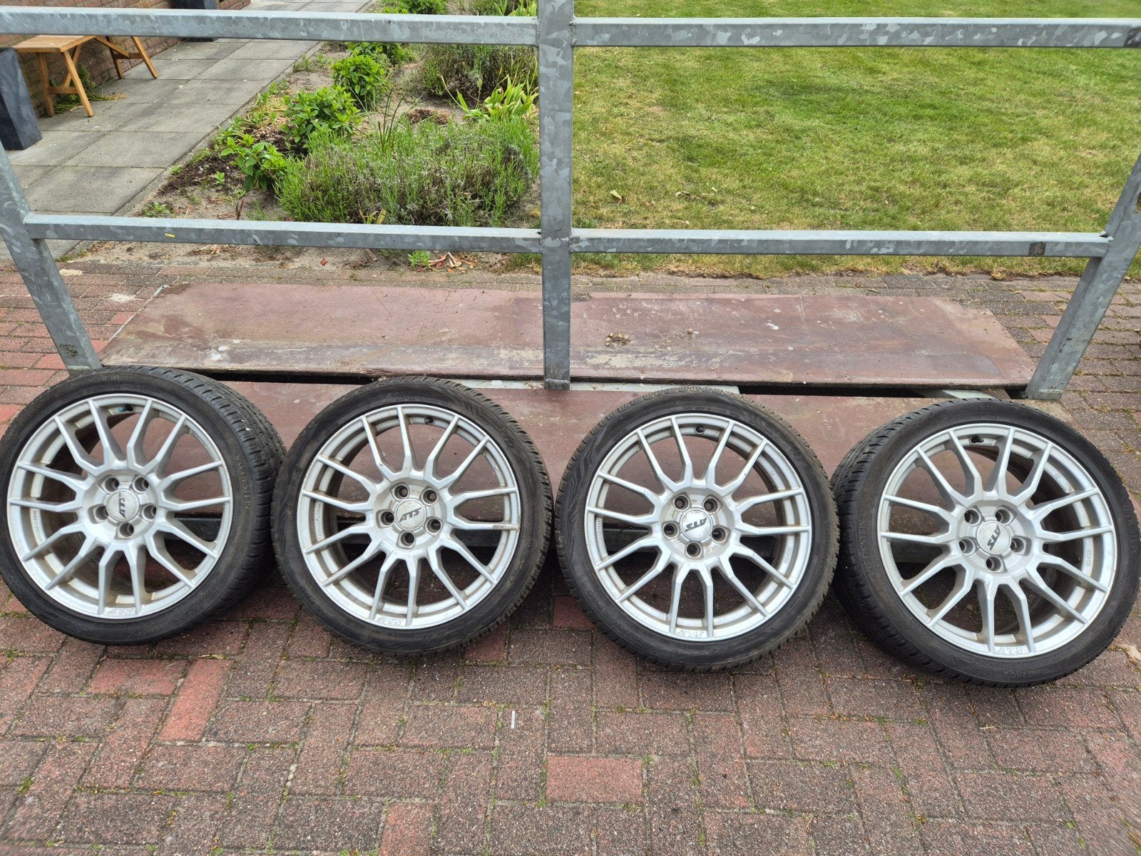 18 inch ATS 5x112 225/40/18 all season DOT 2018, Ophalen, 18 inch, Gebruikt, Banden en Velgen