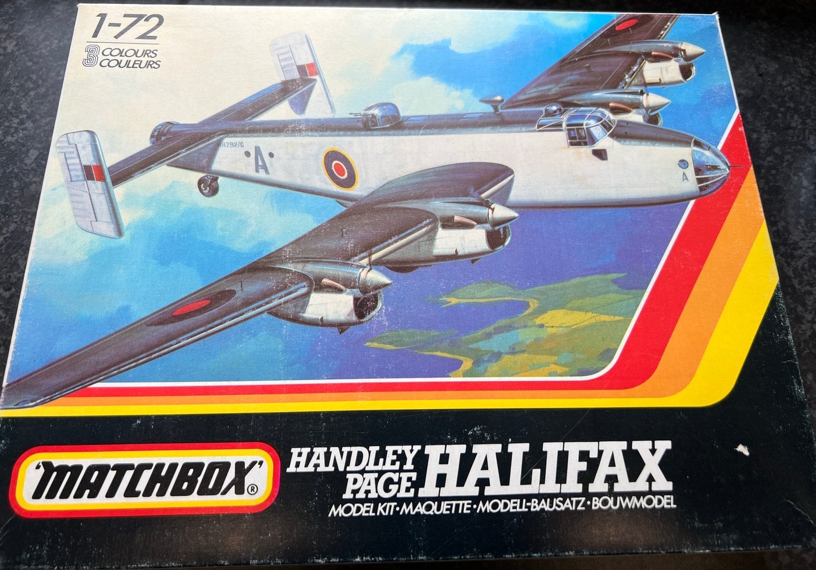 Matchbox Handley Hallifax 1-72, Hobby en Vrije tijd, Ophalen of Verzenden, Zo goed als nieuw, 1:72 tot 1:144, Overige merken