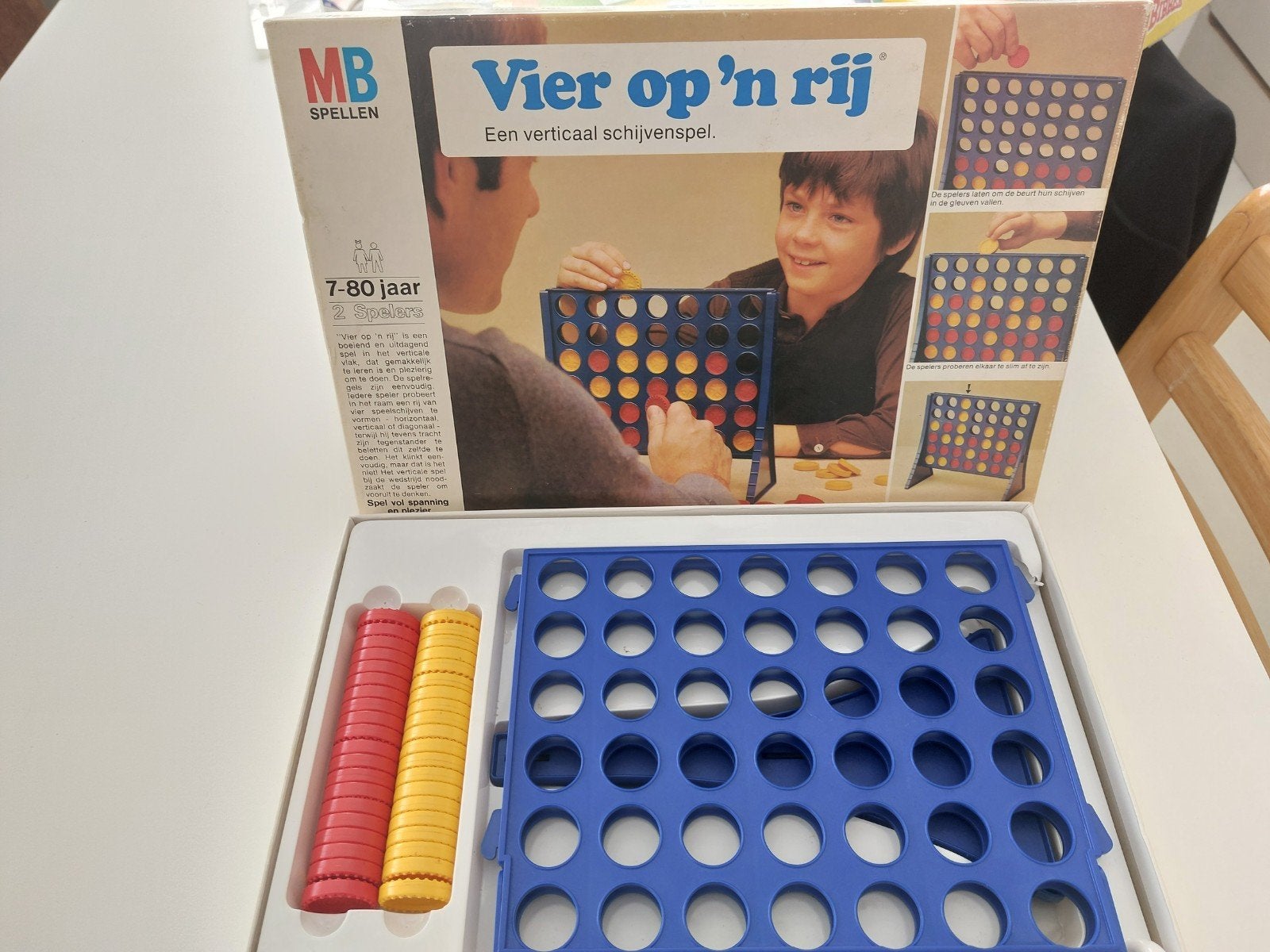 Gezelschapsspel Vier op 'n rij, Een of twee spelers, Ophalen of Verzenden, MB Spellen