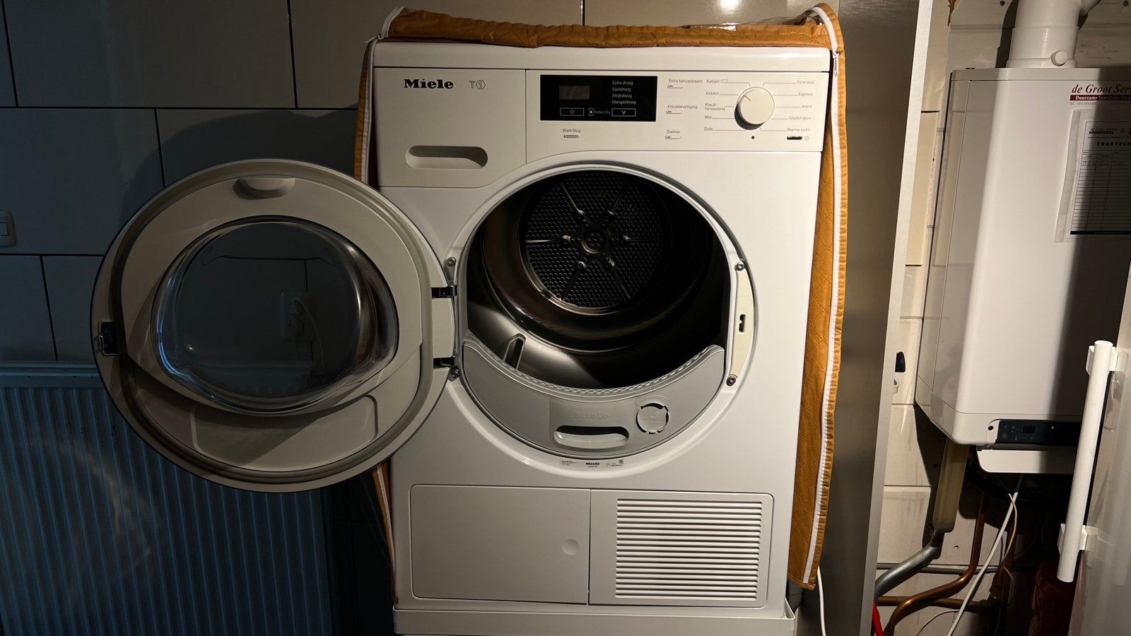 Miele T1 Warmtepompdroger - Zo goed als nieuw, Witgoed en Apparatuur, Wasdrogers, 8 tot 10 kg, Ophalen of Verzenden, Zo goed als nieuw