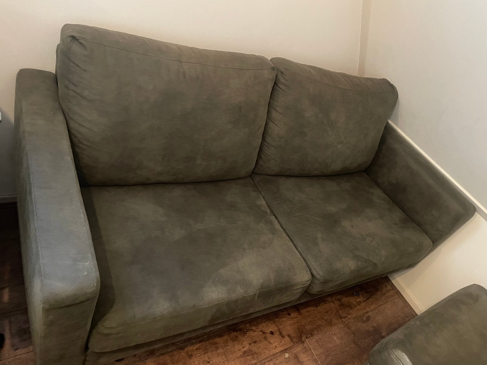Prachtig ecoleer bankje kleur taupegroen, Antiek en Kunst, Ophalen