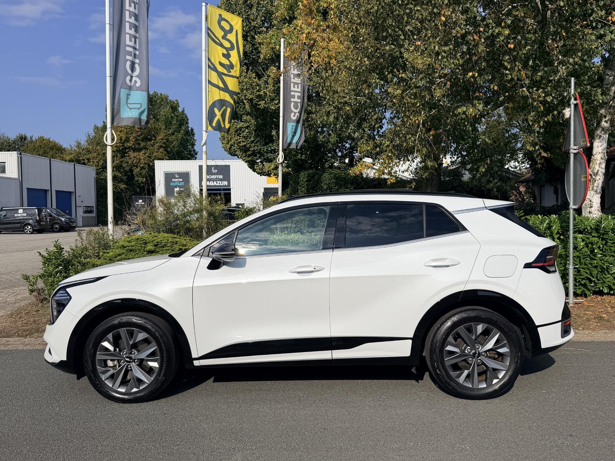 Kia Sportage 1.6 T-GDi Hybrid GT-Line 230PK Pano•Trekhaak, Auto's, Verwarmde buitenspiegels, Gebruikt, Euro 6, 4 cilinders
