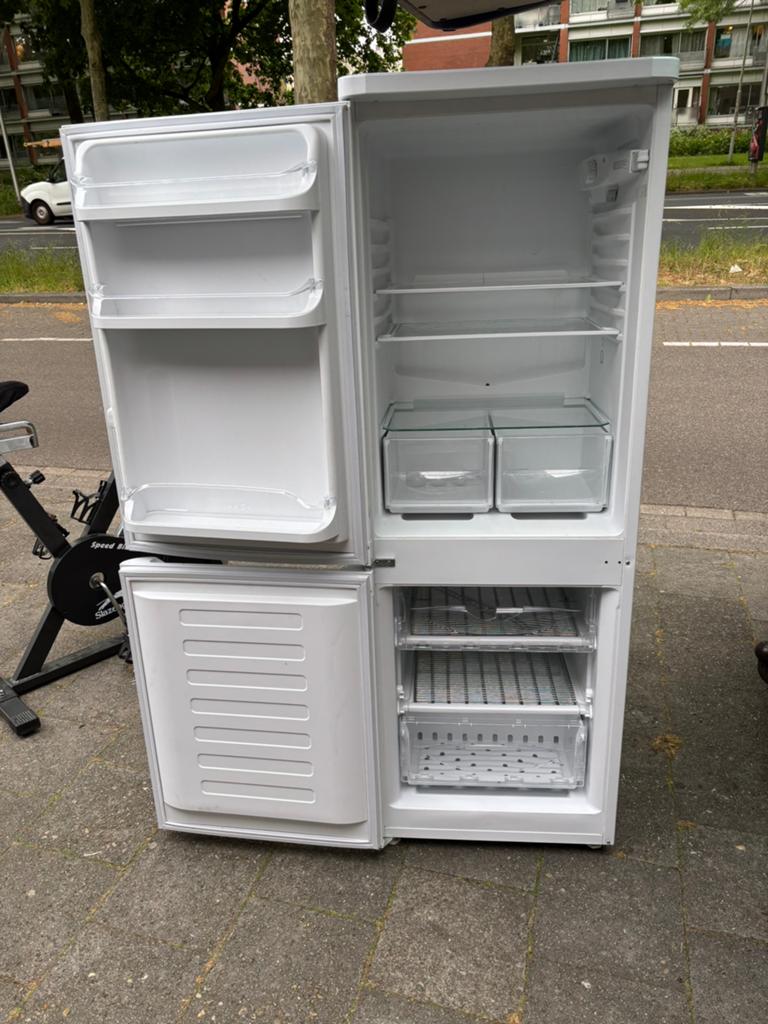 Te koop dubbeldeurs koelkast, Witgoed en Apparatuur, Zonder vriesvak, 200 liter of meer, Zo goed als nieuw, 160 cm of meer