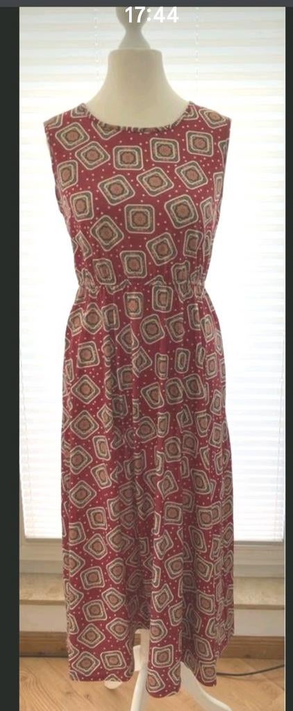 Lange terra gedessineerde tricot jurk maat 44-46, Bruin, Verzenden, Nieuw, Onder de knie