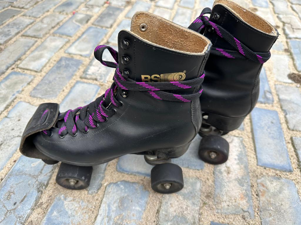 Skates, Ophalen of Verzenden, Zo goed als nieuw